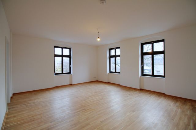 Bauträgerleistungen in Wittgendorf, Cemnitzer Str. 9